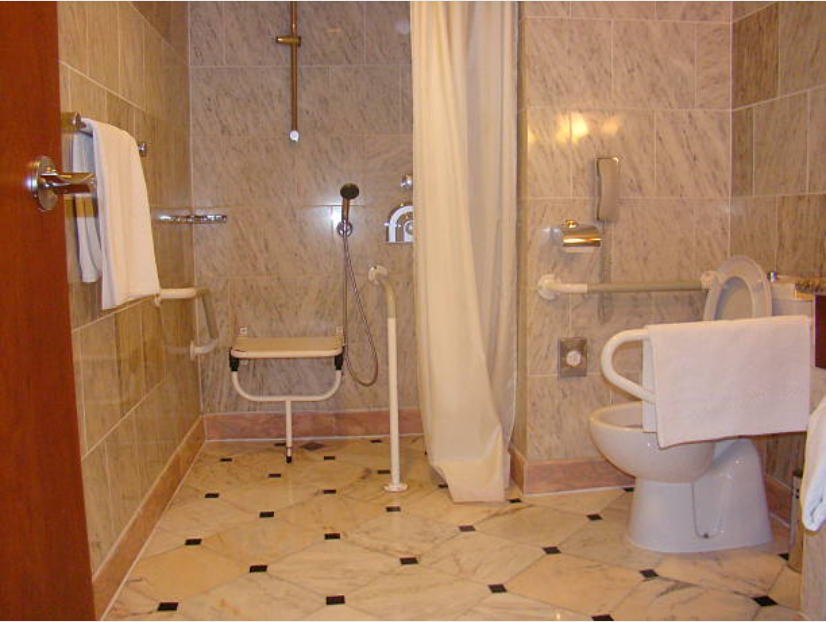 salle de bain adaptée PMR (59)